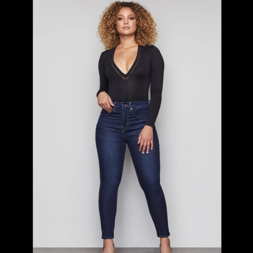 Good American dark wash Good Legs Crop jeans | 10